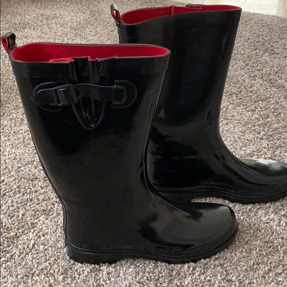 Capelli NY rain boots women’s 10